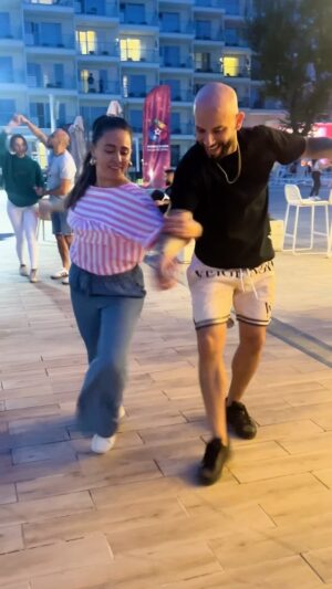 Jorge Burgos Instagram - Not only an amazing dancer and lead but an awesome friend and person!! Always a pleasure dancing, 
and connecting with you @ataca_official 🫶

Thank you @world_stars_salsa_festival for having me! 
Until next time 🥰🥰🥰
.
.
.
#karelflores #ataca #salsa #dancers #bachata #worldstarssalsafestival #dance #poolparty