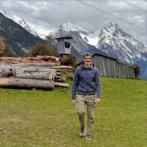 Jorge Fernández Instagram - Se termina un viaje increíble por varias zonas de Austria 🇦🇹 

Seguramente es el país que más me pueda gustar por todo lo que ofrece.

Hemos hecho larguísimas travesías, hemos esquiado, hemos hecho turismo por muchos de sus pueblos y ciudades de ensueño, tanto con amigos como en familia. Hemos disfrutado de la comida tradicional austríaca todos los días, y sobre todo nos llevamos las ganas de volver!!

Österreich 🇦🇹 🙌🏼