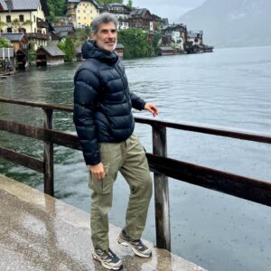 Jorge Fernández Instagram - Se termina un viaje increíble por varias zonas de Austria 🇦🇹 

Seguramente es el país que más me pueda gustar por todo lo que ofrece.

Hemos hecho larguísimas travesías, hemos esquiado, hemos hecho turismo por muchos de sus pueblos y ciudades de ensueño, tanto con amigos como en familia. Hemos disfrutado de la comida tradicional austríaca todos los días, y sobre todo nos llevamos las ganas de volver!!

Österreich 🇦🇹 🙌🏼