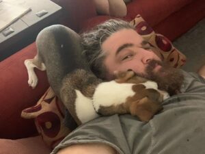 Jorge Garcia Instagram - She got to this position and then just stopped. Like this was the plan. She may have even fallen asleep.