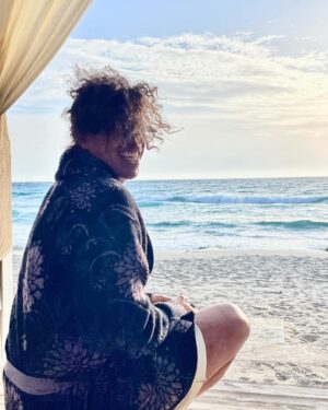 Jorge González Instagram - Almost summer,, Happy sunday🫶🏻 #life #summer#mare