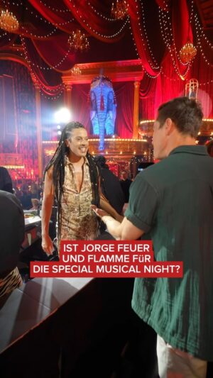 Jorge González Instagram - Anzeige | Chicas y chicos … @jorgechicaswalk ist begeistert von der Special Musical Night 😍
#LetsDance #RTL #Tanzshow #MoulinRouge #MRDM #LetsDanceBackstage #JorgeGonzalez