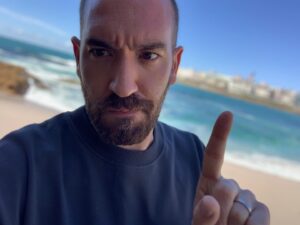 Jorge Ponce Instagram - Playas inclinadas, desenfocadas... una vergüenza lo de Coruña