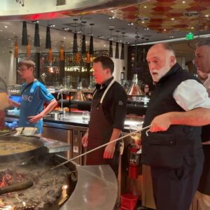 José Andrés Puerta Instagram - Some of us began cooking together 36 yrs ago…I am who I am because of the people in this photo. Amazing day together in @vegas @cosmopolitan_lv cooking and eating at @chinapoblano @jaleobyjose. I know I say Spaniards invented everything…and that includes some of the best chefs and restaurants in the world!! @qiqedacosta @jordirocasan @cellercanroca @joseppituroca #JoanRoca @mugaritz @andoniluisaduriz @disfrutarbcn @eduardxatruch @oriolcastroforns #MateuCasañas @theworlds50best @cosmopolitan_lv