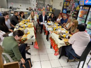 José Antonio Kast Instagram - Los Republicanos seguiremos trabajando para que las urgencias de los chilenos tengan solución.  Lo que nos mueve es la profunda convicción de trabajar por Chile.