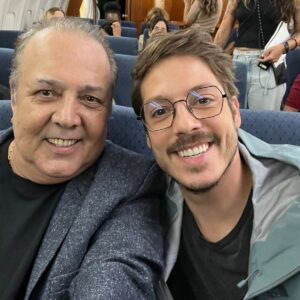 José Augusto Instagram - Encontro agradável com ele, regado de generosidade e muito talento. Muito obg irmão @fabioporchat 🙏👏