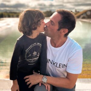 José Carlos Pereira Instagram - Parabéns meu filhote. 🎂 
És um menino tão dócil e especial. Sinto um orgulho enorme em ser teu pai.
Que este dia se repita por muitos anos assim.
I LOVE U SALVADOR ❤️
.
.
#happybirthday #salvador #6anos #vilagale #evora #myboy #prouddad 
@vilagale
