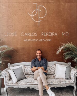 José Carlos Pereira Instagram - News coming soon … 👨🏽‍⚕️💉
@drjosecarlospereira 
.
.
#aesthetics #aestheticdoctor #botox #fillers #antiaging #doctor #dream #clinica