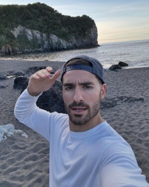 José Condessa Instagram - Estamos a chegar ao fim e a ilha não nos deixa dizer adeus sem nos garantir que teremos saudades 🌊