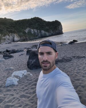 José Condessa Instagram - Estamos a chegar ao fim e a ilha não nos deixa dizer adeus sem nos garantir que teremos saudades 🌊