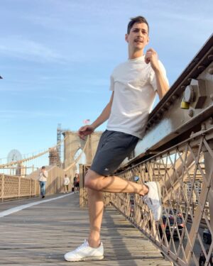 Jose Dammert Instagram - Con @reebokperu a todos lados #newyork #lifestyle #reebokclassic #publicidad