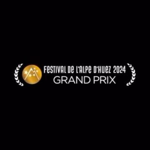José Garcia Instagram - VOICI LA BANDE ANNONCE DE NOUS LES LEROY 🌺 en salle le 10 avril.