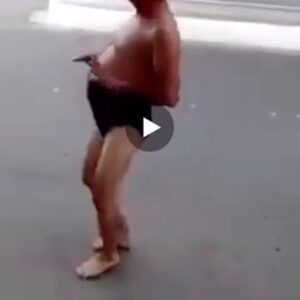 José Garcia Instagram - Profitez bien de vos vacances moi je suis en tournage...😂😂😂😂