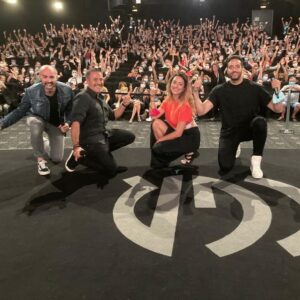 José Garcia Instagram - Merci La Rochelle @cgrcinemas @tarekboudali @julienarruti @vanessaguide @canalpluscinema @canalplus #30joursmax🎬 @Cinema