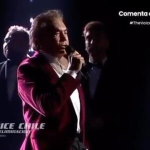 José Luis 'El Puma' Rodríguez Instagram - Mágico momento al cantar #DueñoDeNada con mis muchachos del #EquipoPuma en @thevoicechilevision @chilevision @freetimechile