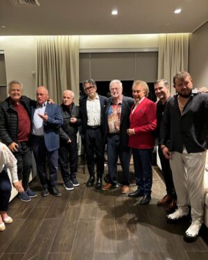 José Luis 'El Puma' Rodríguez Instagram - Hermosa reunión para mi cumpleaños, que organizó el domingo pasado Freddy Abbo y su esposa Eva, en el maravilloso Hotel Hilton de aventura,con un grupo de amigos muy queridos vamos por 81 faltan 19 para los 100 gracias, muchas bendiciones a todos.