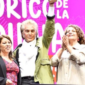 José Luis 'El Puma' Rodríguez Instagram - Molina, después de tantos años, por primera vez, Canto en esa ciudad de mi querido Chile, fue una noche cargada de amor y de muchas emociones, gracias por todo, los llevo en mi corazón.EL PUMA