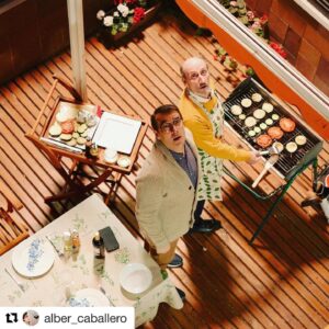 José Luis Gil Instagram - #Repost @alber_caballero with @get_repost
・・・
Gracias al más de medio millón de montepinarianos que visteis el sábado en FDF el capítulo de #LQSAT12 que se estrenó el miércoles pasado. Que una cadena de TDT tenga un minuto de oro de casi dos millones de espectadores es tela.