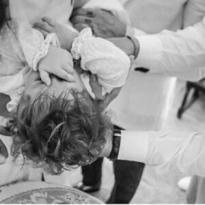 José María Gutiérrez Instagram - Un día especial en un sitio especial ,maravillosa la Iglesia de villa Nougues, @rominabelluscio1 ya está nuestro Bebé Romeo Bautizado ❤️❤️❤️❤️,Os Amo familia .😍😍