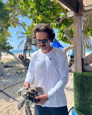 José María Torre Instagram - Segunda vez en este Paraíso increíble de la Venezuela querida #LosRoques tremenda naturaleza , playas virgenes, fundación de tortugas ,gente chevere, una vaina loca ejte lugar
Preparándose pa 2024
