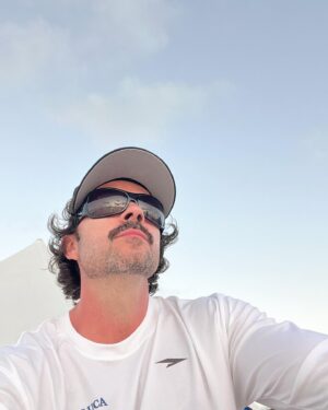 José María Torre Instagram - Segunda vez en este Paraíso increíble de la Venezuela querida #LosRoques tremenda naturaleza , playas virgenes, fundación de tortugas ,gente chevere, una vaina loca ejte lugar
Preparándose pa 2024