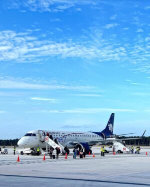 José María Torre Instagram - Escapada de fin de semana a Tulum , llegando por el nuevo aeropuerto cón mi familia de @aeromexico si esta más rápido y funcional.
Visita de siempre con mis amigos de @hotelpanamera increíble lugar de mis favoritos, todo al 100!!
Tremendo clima y nada de zargazo, todo perfecto para disfrutar.