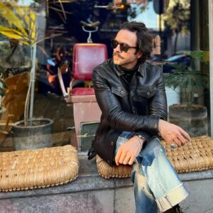 José María Torre Instagram - Viernes at last………
#NewGentleman
@dryork