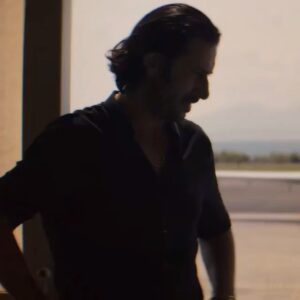 José María Yázpik Instagram - ✈️😎✈️ 5/11/21 @narcos #narcosmexico T3.