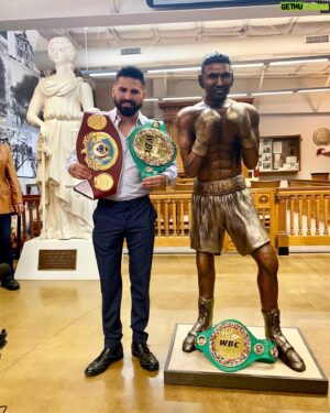 Jose Ramirez Instagram - Today was a very special day for me. It was the revealing of a statue that the Community of Fresno County  made for me that will be placed in the @bigfresnofair museum for ever. My sons name on the belt of the trunks moved me, bc he will always know the love I have for him. To everyone who was apart of this, thank you. I’ll pray i continue to be humble and to inspire many with my work inside and outside the ring. 
#Legacy #TeamRamirez #Leader #iwillberemembered #AllGloryToGod #UnifiedWorldChampion #1