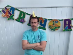 Joseph Mazzello Instagram - My 2 year old nephew’s birthday party was TRIGGERING.
#jurassicpark #jurassicworld