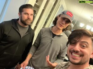 Joseph Ryan Meehan Instagram - Catching up… 
Working on set… 
Chris’ Birthday… 
Mike & Jordan Wedding… 
May the 4th/Cinco Party… 
Jeff’s Farewell… 
Frasier Taping… 
Pearl Jam at The Forum… 
Lilly’s Art Studio Opening