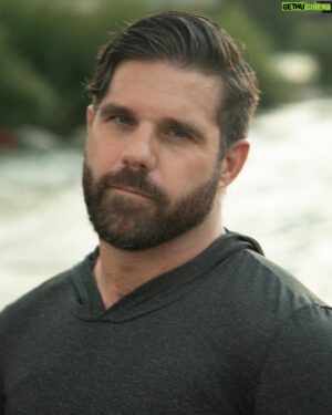 Joseph Ryan Meehan Instagram - Haircuts and Headshots. 📷 @david_b_arenas