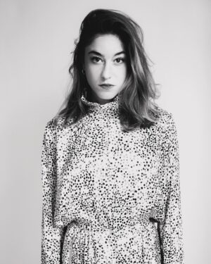 Joséphine Berry Instagram - 🕊️
.
.
.
🤍

📸 @sarahsalazar.pics
👗 @heimstone