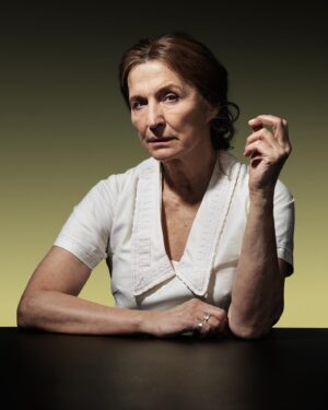 Josephine Park Instagram - TIMERNE // THE HOURS premiere på @kglteater i morgen🤍🤍🤍

Foto: @jegervinteren