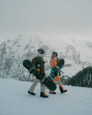 Josh Brueckner Instagram - Parents day out🏂🏔️