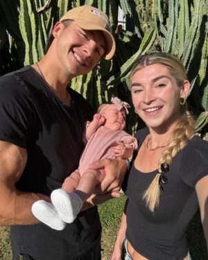 Josh Brueckner Instagram - My girls❤️
