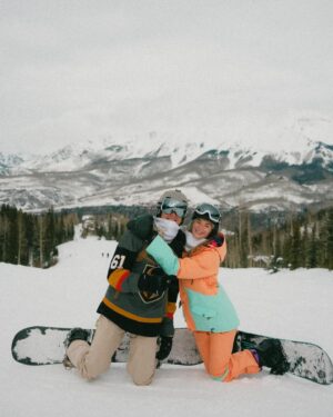 Josh Brueckner Instagram - Parents day out🏂🏔️