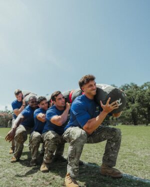 Josh Brueckner Instagram - #Ad Here’s a BTS photo dump from my time out in Georgia with @GOARMY !

Was an amazing experience getting to interview Soldiers on why they joined the Army, compete alongside them for 2 days in the U.S. Army Best Squad Competition and learn what it really means to be all I can be! 

Thank you to @goarmy , my entire team, and the Soldiers that helped me every step of the way through this competition!

If you want to learn more about how you can Be All You Can Be , click the link in my bio! #GoArmyPartner