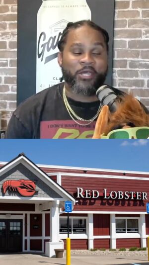 Josh Cribbs Instagram - 🦞 NOT RED LOBSTER😱🦞 

How they about to go broke when they were being stingy with the shrimp 🍤 anyways 🙄

#redlobster #bankruptcy #endless #shrimp #endlessshrimp #seafood #explore #explorepage #explorepage✨