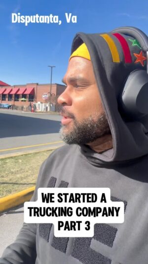Josh Cribbs Instagram - ⭐️That Truck Life⭐️🚛💨

💫Thanks for watching my Trucking Journey💫

#Trucklife #trucking #Cleveland