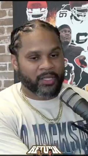 Josh Cribbs Instagram - 🔮 WHAT ARE THE EXPECTATIONS FOR THE CLEVELAND BROWNS NEXT SEASON?🔮

What do they need to achieve for you to be satisfied?

#nfl #browns #expectations #nflfootball #clevelandbrowns #afcchampionship #nflplayoffs #nflcombine #nfloffseason #nflpredictions