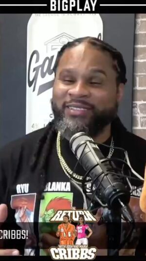 Josh Cribbs Instagram - 🐶 JOSH WANTS TO SEE THE #Browns KEEP GREG NEWSOME 🐶 

@joshcribbs16 also pleads with fans to not judge players based off of just one iffy performance 🙏🏽

#nfl #nfldraft #browns #clevelandbrowns #dawgpound #cb #cornerback #explore #explorepage #sportsnews