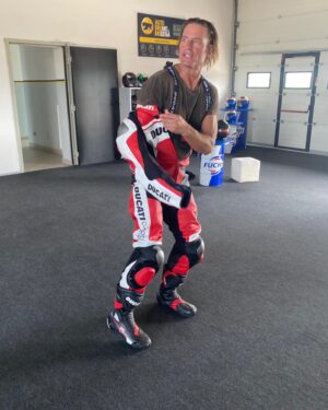 Josh Holloway Instagram - What an amazing
experience at the
Autodromo di Modena,
Italy. Never thought I'd be
cruzin around a race track on a Ducati Monster wearing full leathers. Hard to get on in ninety degrees with humidity!