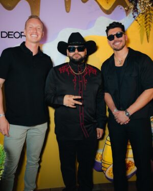 Josh Leyva Instagram - Taste salud parties always crack, even on a school night

 @tastesalud x @deorro 

Last night was truly special and I could not be more grateful. 

Special shoutout to the Salud team for their relentless hard work and dedication—not just on this collab, but in all aspects of Salud ❤️

A massive thank you to @deorro for trusting us with this collaboration. It’s been truly an honor to work with you pa. You’re not just a phenomenal artist but an inspiration to myself and countless others.

You are the embodiment of Latino excellence, and I’m grateful to be able to call you a friend 🇲🇽🫶🏽

SALUD 🥂