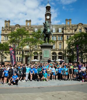 Josh Warrington Instagram - Great turn out for the @matchroomboxing 5k this morning 🏃🏻
Sun shining, lots of runners and good energy! 

Thank you to @jackbateson94 for been pace maker 👍