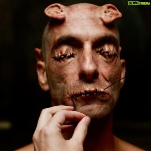 Joshua Grannell Instagram - Long live the new flesh! This week on the Midnight Mass Podcast, Peaches and Michael are serving body in an Idol Worship celebration of David Cronenberg! In addition to discussing this notorious auteur’s penchant for exploring physical frights, our hosts delve into how audiences often react erotically to his particular brand of horror. Joining the conversation is acclaimed writer/editor Ally Melling, whose discovery of THE FLY at a young age led to a lifetime obsession with this groundbreaking filmmaker’s oeuvre. Then, celebrated author Jared Stearns reveals how his work writing about the life of Marilyn Chambers led him deeper into the world of Cronenberg. From naked Russian bathhouse brawls to drippy bio-ports, this episode has it all! Go!
PEACHESCHRIST.com 

#davidcronenberg #thefly #videodrome #existenz #auteur #bodyhorror #midnightmasspodcast #peacheschrist #michaelvarrati