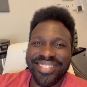 Joshua Henry Instagram - To the unseen artists, this is for you ❤️ #MondayMotivation

#reels #monday #tonyawards #artists #creators #motivation #inspiration