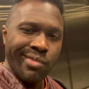Joshua Henry Instagram - Writing a New piece w/ @lia_man about relationships and the work they take. Gonna be special.. #TheConversation #newMusical
Enjoy these amazing pics by @karlmagnuson