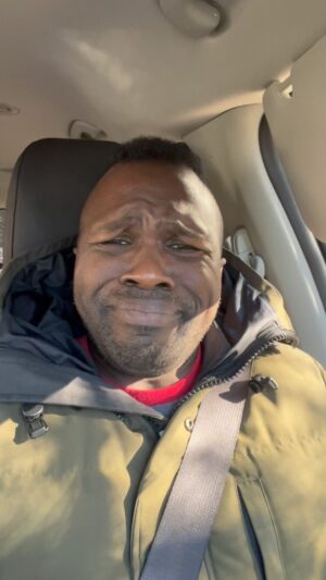 Joshua Henry Instagram - Tag a friend who needs the message “there is no tomorrow” ❤️

It’s not just about toughness and grit. It’s about honesty with myself and those around me. Sometime I NEED TO BE CALLED OUT to keep moving forward. Do I have friends/ family who will do this for me? Have I communicated to them fully where I’m trying go in life?  Can I do the same for them? Greatness doesn’t come from everybody telling you how amazing you are? 
Now, now.. before you try to be Rocky and try to run 30 miles to “gonna fly now” let’s first think about our relationships and how we love each other upwards 💪🏿🙌🏿 #mondaymotivation #growWithThat #carlweathers #rockybalboa