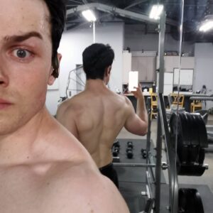 Joshua Orpin Instagram - It's that time of year again! 
SUPERBOD PROGRESS PHOTO DUMP

New season, new goals. Season 2 was about #cultivatingmass, this time around we were trying to get me a little leaner and meaner. 

Step 1 -
Don't eat anything that you want to / tastes good 
Step 2 -
Pick up heavy things all the time. Like, every day
Step 3 -
Work with Alan Ritchson and feel inadequate 
Step 4 -
Repeat until jacked and shredded

In all seriousness, these are the results of work ethic, discipline and consistency through 2 lockdowns (in 2 countries) and 9 months of shooting. It was difficult. As long as I have the privilege of playing this role, I'll continue to strive toward the 100% unrealistic standard set by my comic book counterpart.

Once again, huge thanks to the following people:

@nunodesalles76 at Sweat Elite Personal Training Toronto

@brendan.field.12 at #anytimefitnessrowville

@ange_drake & @asharosie_khan from @twentythreew Preston

Swipe right to see what how it feels vs how it looks when I carry all the shopping bags inside in one trip...

#titansseason3
#shockthemuscle
#bigboybiceps